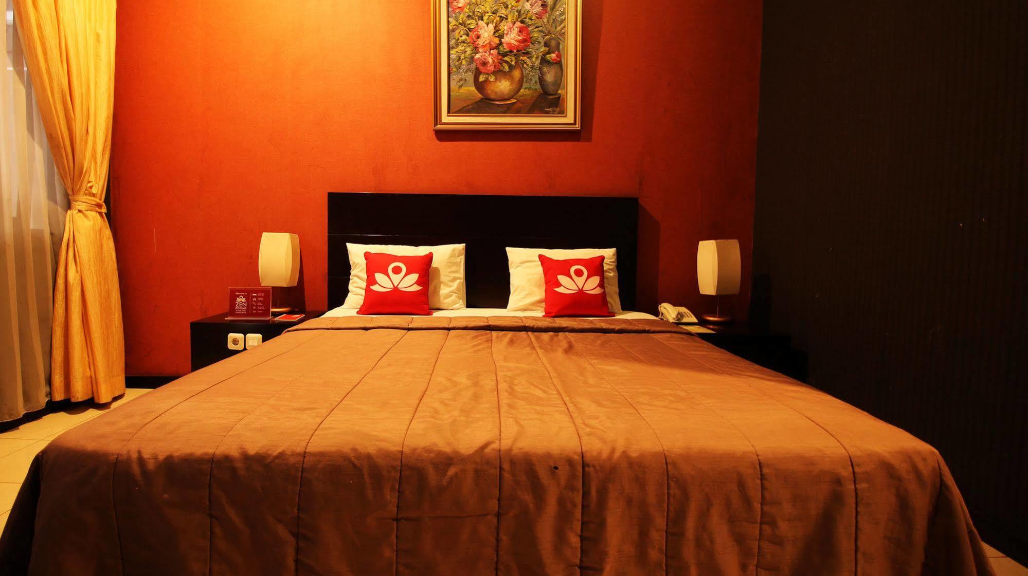 Zen Rooms Grand Hotel Lembang Zewnętrze zdjęcie
