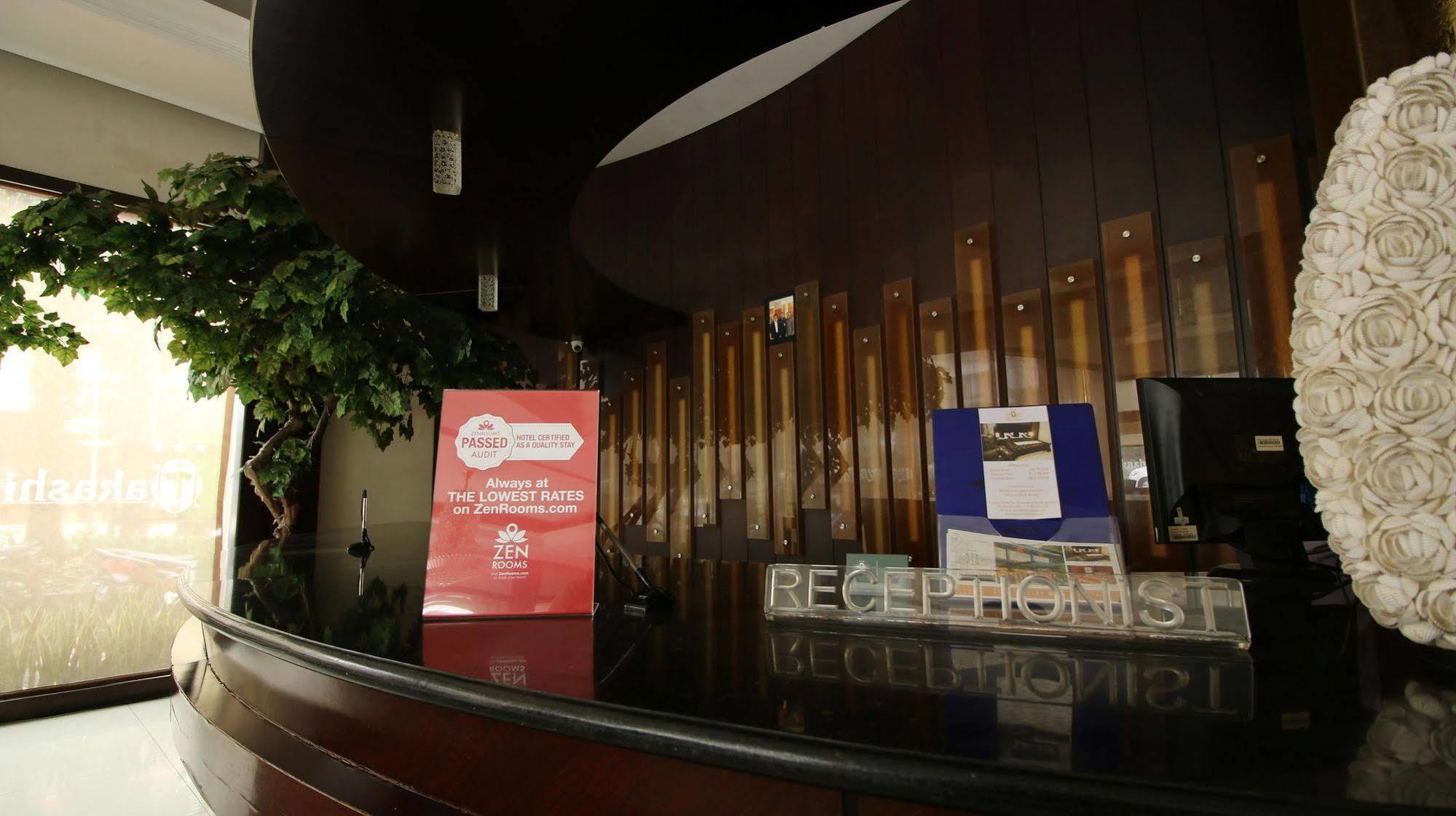 Zen Rooms Grand Hotel Lembang Zewnętrze zdjęcie